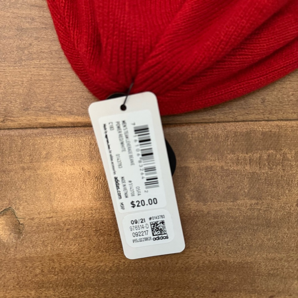 NWT Adidas Team Leverage Performance Beanie Hat in Power Red and White Stripe - Picture 3 of 7